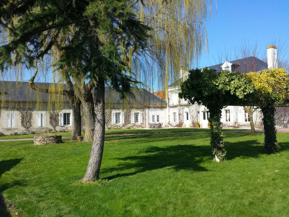 Bed and Breakfast Le Domaine des Bois à Mauzé-Thouarsais Extérieur photo