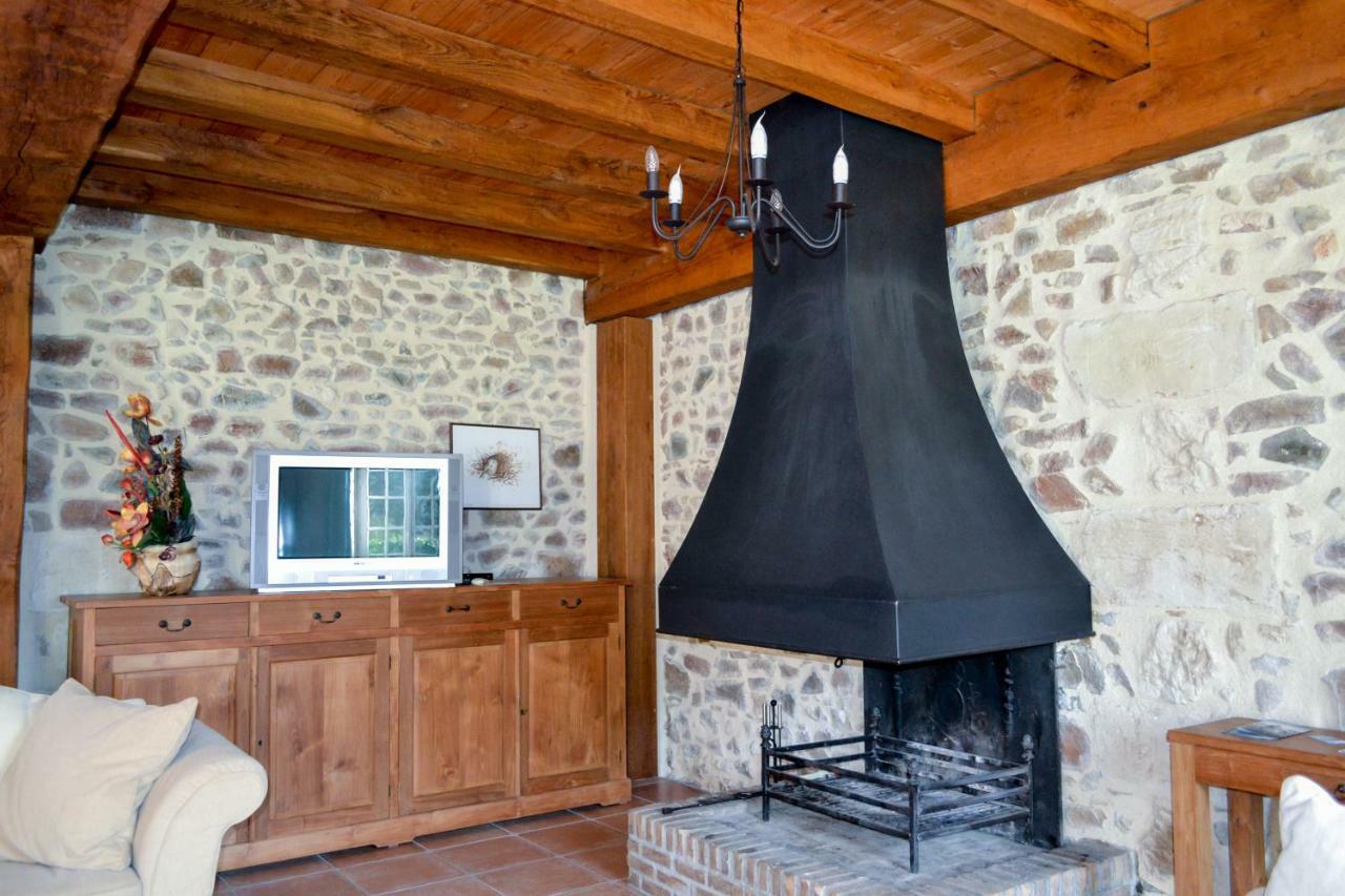 Bed and Breakfast Le Domaine des Bois à Mauzé-Thouarsais Extérieur photo
