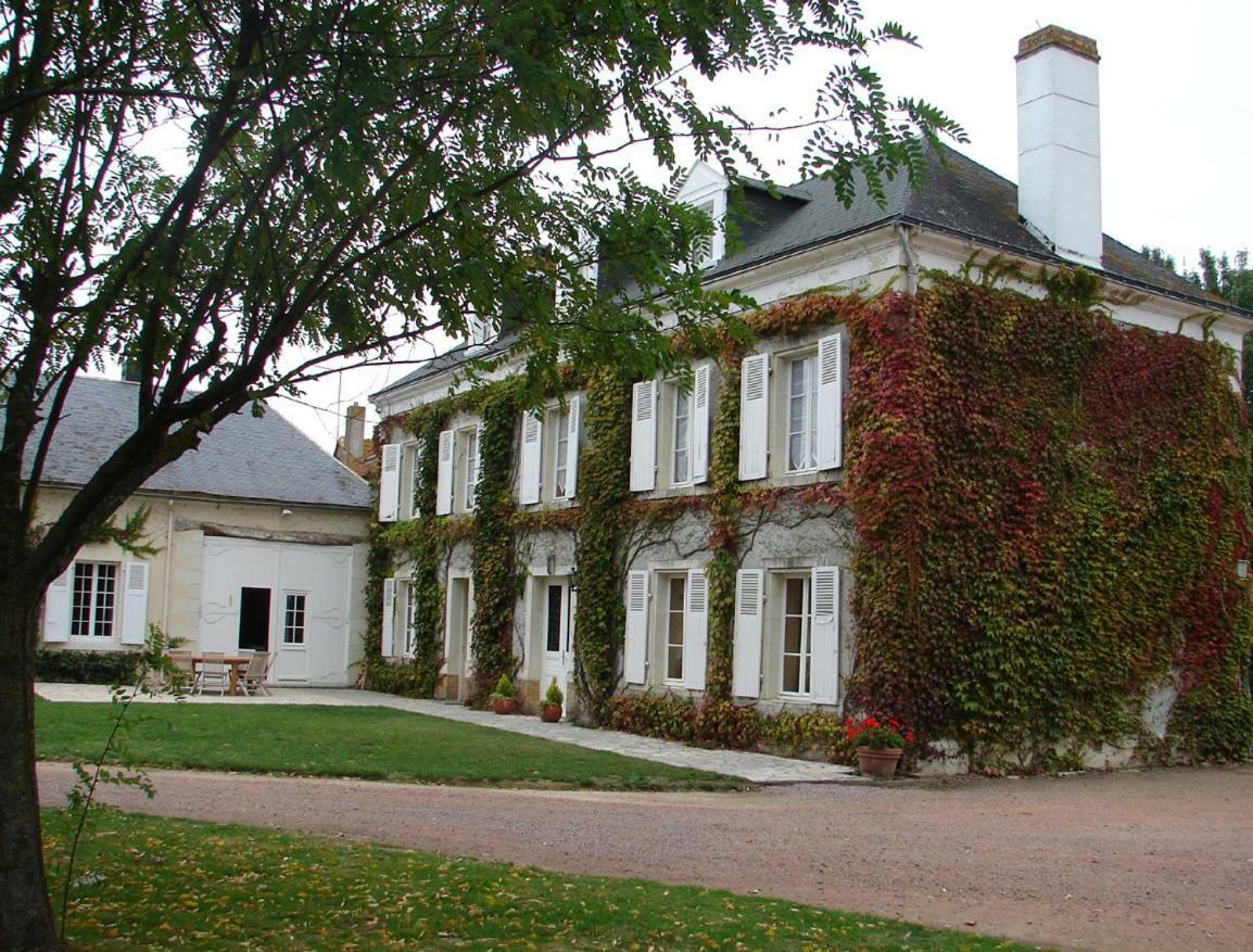 Bed and Breakfast Le Domaine des Bois à Mauzé-Thouarsais Extérieur photo
